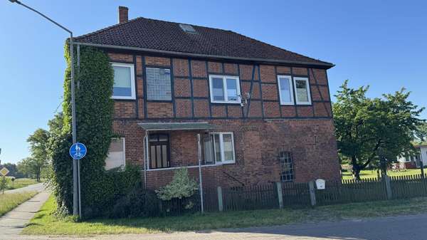 Ansicht von vorn - Einfamilienhaus in 29484 Langendorf mit 152m² kaufen