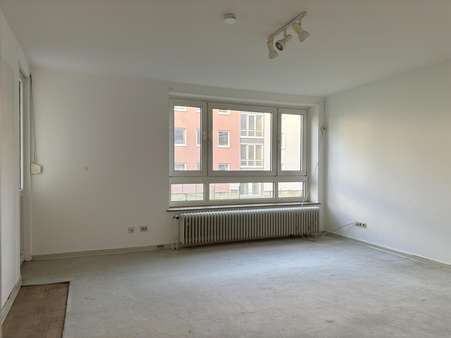 Zugang vom Wohnzimmer - Erdgeschosswohnung in 31134 Hildesheim mit 66m² kaufen