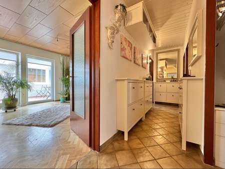 ...mit Zugang zu allen Räumen. ...mit Zugang zu allen Räumen. - Einfamilienhaus in 31185 Söhlde mit 149m² kaufen