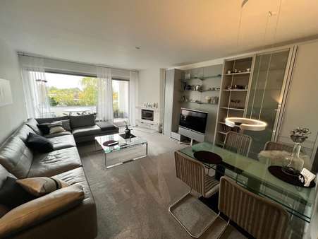 Heller Wohn- und Essbereich mit ... - Etagenwohnung in 31141 Hildesheim mit 79m² kaufen