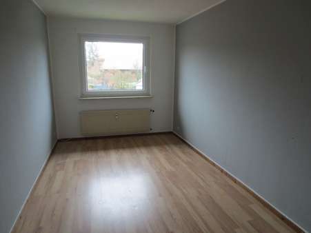 Zimmer - Etagenwohnung in 31180 Giesen mit 97m² mieten