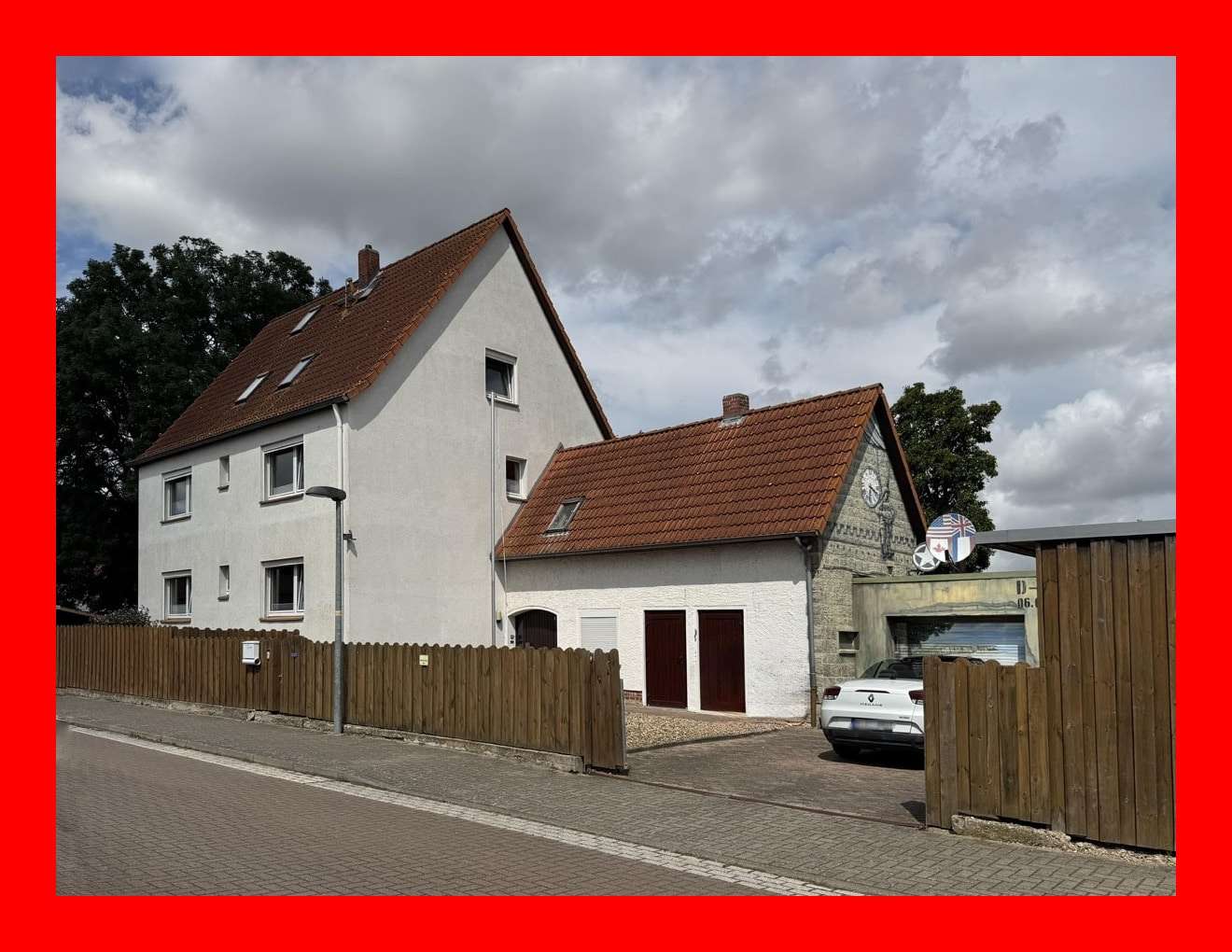 Außenansicht Außenansicht - Zweifamilienhaus in 31171 Nordstemmen mit 187m² kaufen