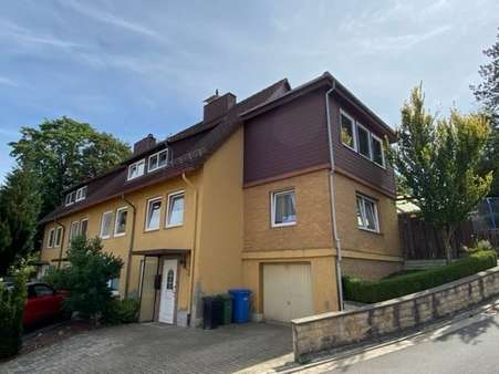 Straßenansicht - Reihenendhaus in 31162 Bad Salzdetfurth mit 120m² günstig kaufen