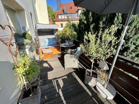 Balkon im 1. OG - Mehrfamilienhaus in 31134 Hildesheim mit 315m² günstig kaufen