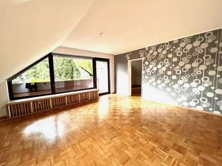 Wohnzimmer mit angrenzender.. - Zweifamilienhaus in 31199 Diekholzen mit 219m² kaufen