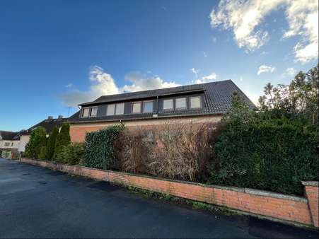 Seitenansicht - Mehrfamilienhaus in 31073 Delligsen mit 368m² kaufen