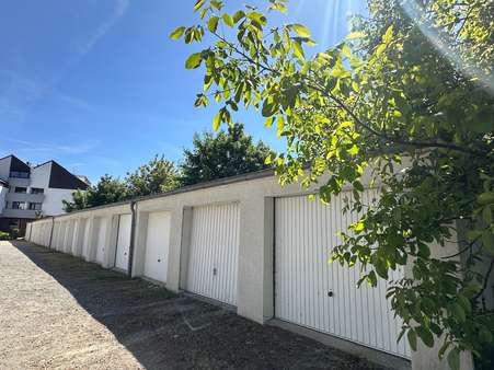 Außenanischt - Einzelgarage in 31137 Hildesheim mit 0m² als Kapitalanlage kaufen