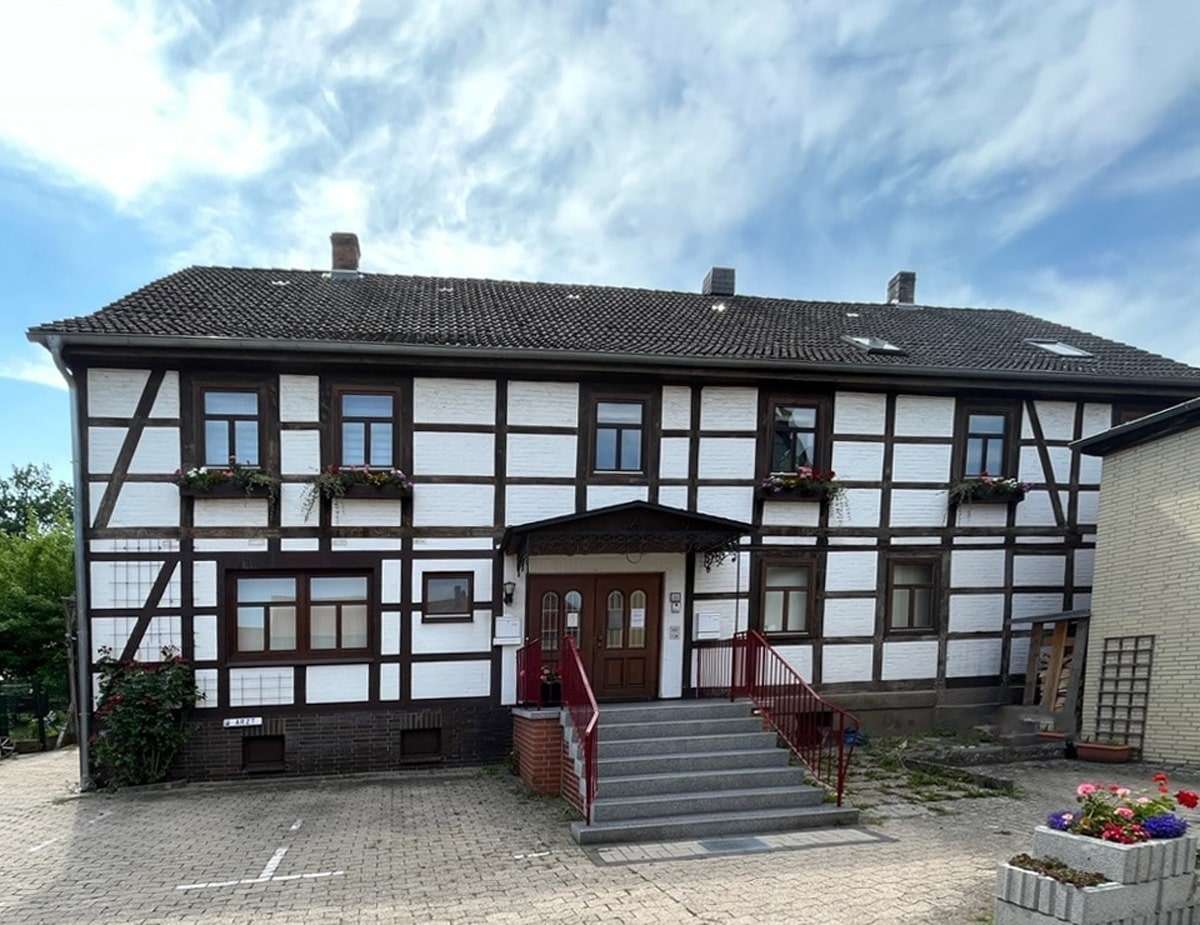 null - Mehrfamilienhaus in 31185 Söhlde mit 216m² kaufen