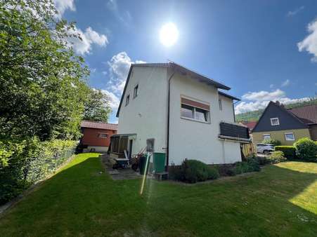 Gartenansicht - Zweifamilienhaus in 38642 Goslar mit 161m² kaufen