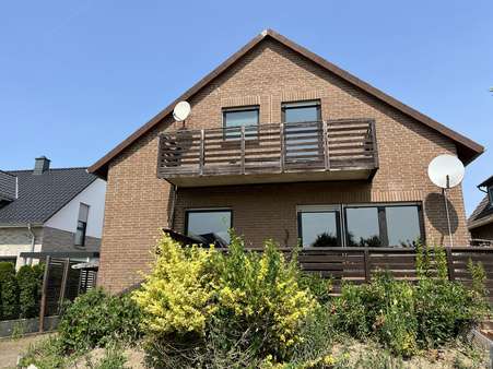 Gartenansicht - Einfamilienhaus in 31191 Algermissen mit 162m² kaufen