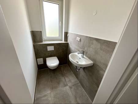 Geschmackvolles Gäste-WC - Etagenwohnung in 31191 Algermissen mit 94m² kaufen