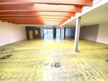 Ladenfläche Ladenfläche - Bürohaus in 31061 Alfeld mit 595m² kaufen