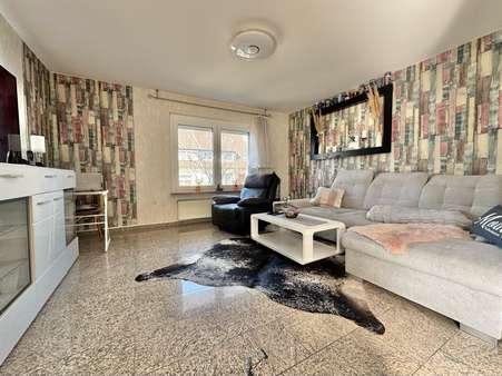 Großer Wohn-... - Zweifamilienhaus in 31135 Hildesheim mit 239m² kaufen