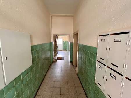 Eingangsbereich im EG - Mehrfamilienhaus in 31134 Hildesheim mit 416m² kaufen