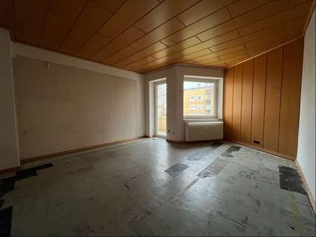 Wohnzimmer mit ... - Etagenwohnung in 38226 Salzgitter mit 61m² kaufen