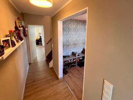 Eingangsbereich ... - Reihenendhaus in 31137 Hildesheim mit 92m² kaufen