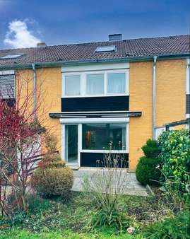 Gartenansicht - Reihenmittelhaus in 31135 Hildesheim mit 117m² kaufen