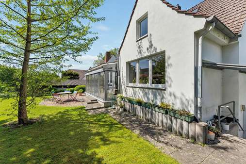 Gartenansicht Gartenansicht - Einfamilienhaus in 37075 Göttingen mit 180m² kaufen