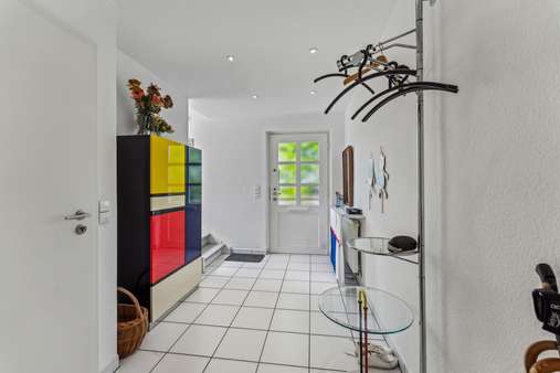 Diele Erdgeschoss Diele Erdgeschoss - Einfamilienhaus in 37075 Göttingen mit 180m² kaufen