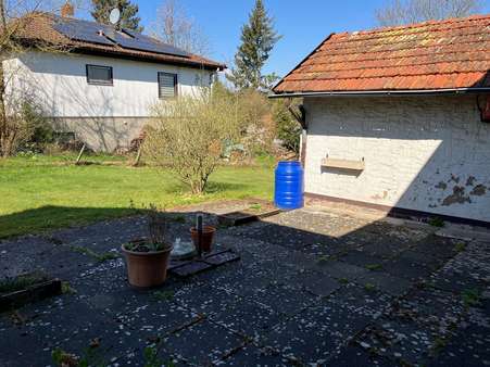 Blick von der Terrasse Blick von der Terrasse - Doppelhaushälfte in 37133 Friedland mit 139m² kaufen