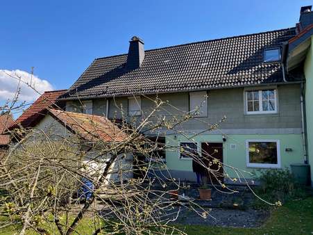 vom Garten aufs Haus vom Garten aufs Haus - Doppelhaushälfte in 37133 Friedland mit 139m² kaufen