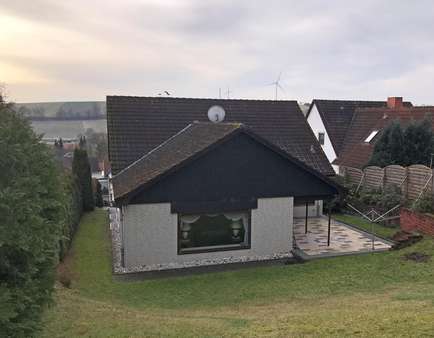 Gartenansicht - Einfamilienhaus in 37136 Ebergötzen mit 154m² kaufen