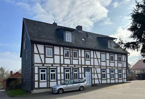 null - Mehrfamilienhaus in 37120 Bovenden mit 245m² kaufen