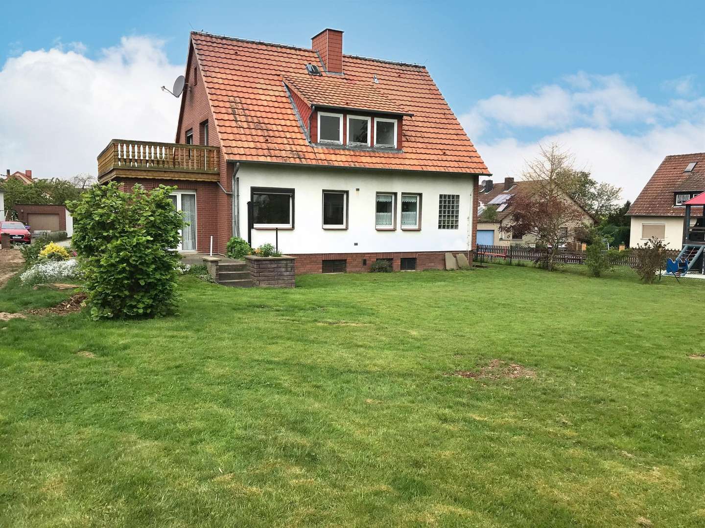 Gartenansicht - Einfamilienhaus in 37133 Friedland mit 140m² kaufen