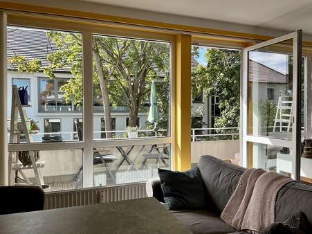 Blick zum Balkon - Appartement in 37083 Göttingen mit 40m² kaufen