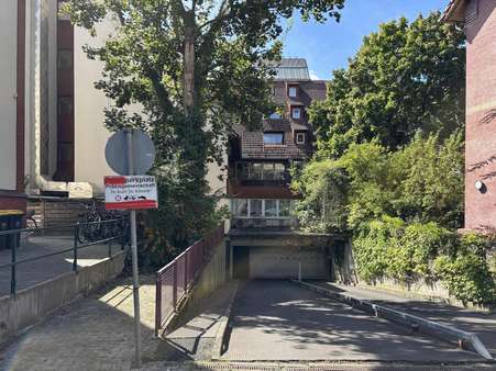 Tiefgarageneinfahrt Tiefgarageneinfahrt - Etagenwohnung in 37073 Göttingen mit 64m² kaufen