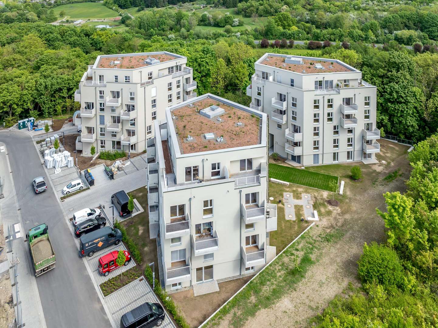 Blick in die Anlage - Dachgeschosswohnung in 37075 Göttingen mit 59m² kaufen