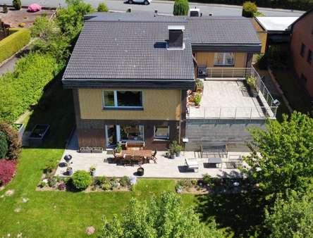 Gartenansicht Gartenansicht - Zweifamilienhaus in 34346 Hann. Münden mit 200m² kaufen