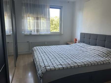 Schlafzimmer Schlafzimmer - Etagenwohnung in 37075 Göttingen mit 76m² kaufen