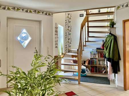 Flur EG - Einfamilienhaus in 37124 Rosdorf mit 138m² kaufen
