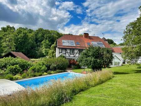 Pool mit verschiebbaren Dach - Sonstige in 37412 Herzberg mit 310m² kaufen