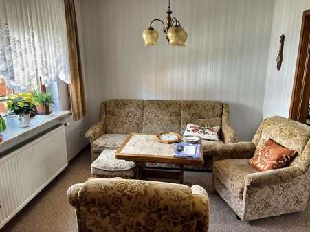 Wohn-Esszimmer im EG - Einfamilienhaus in 37434 Krebeck mit 95m² kaufen