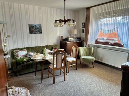 Wohn-Esszimmer im EG - Einfamilienhaus in 37434 Krebeck mit 95m² kaufen