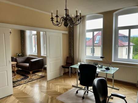 Wohn- und Esszimmer im Obergeschoss Wohn- und Esszimmer im Obergeschoss - Zweifamilienhaus in 37115 Duderstadt mit 215m² kaufen