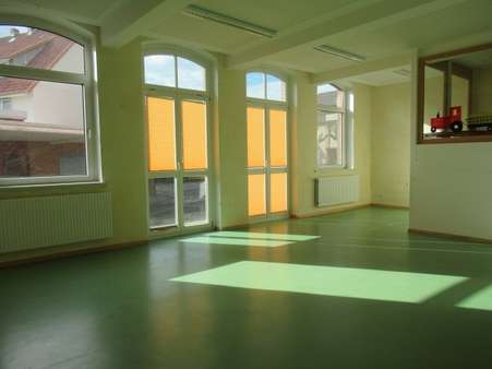 Großer Raum im EG - Bürohaus in 37434 Rollshausen mit 164m² kaufen