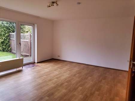 Raum im EG mit Zugang zum Garten - Mehrfamilienhaus in 37077 Göttingen mit 165m² kaufen