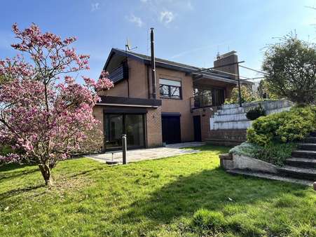 Rückansicht - Einfamilienhaus in 37154 Northeim mit 272m² kaufen