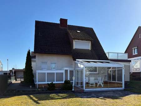 Rückansicht - Einfamilienhaus in 37586 Dassel mit 104m² kaufen