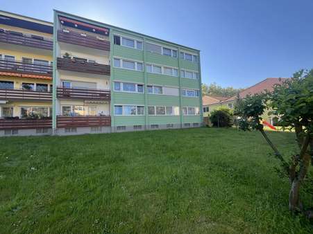 Rückansicht - Erdgeschosswohnung in 37154 Northeim mit 90m² als Kapitalanlage kaufen