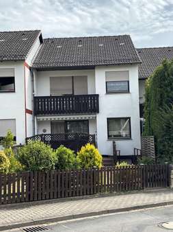 Rückansicht Rückansicht - Reihenmittelhaus in 37574 Einbeck mit 103m² kaufen