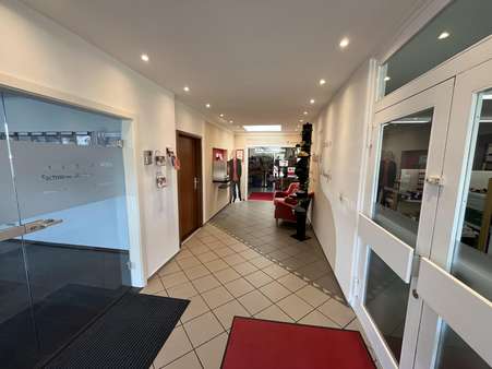 Eingangsbereich - Verbrauchermarkt in 37154 Northeim mit 550m² mieten