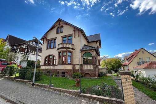 Ostansicht - Einfamilienhaus in 37154 Northeim mit 243m² kaufen