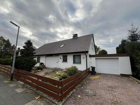 Frontansicht - Einfamilienhaus in 37154 Northeim mit 242m² kaufen