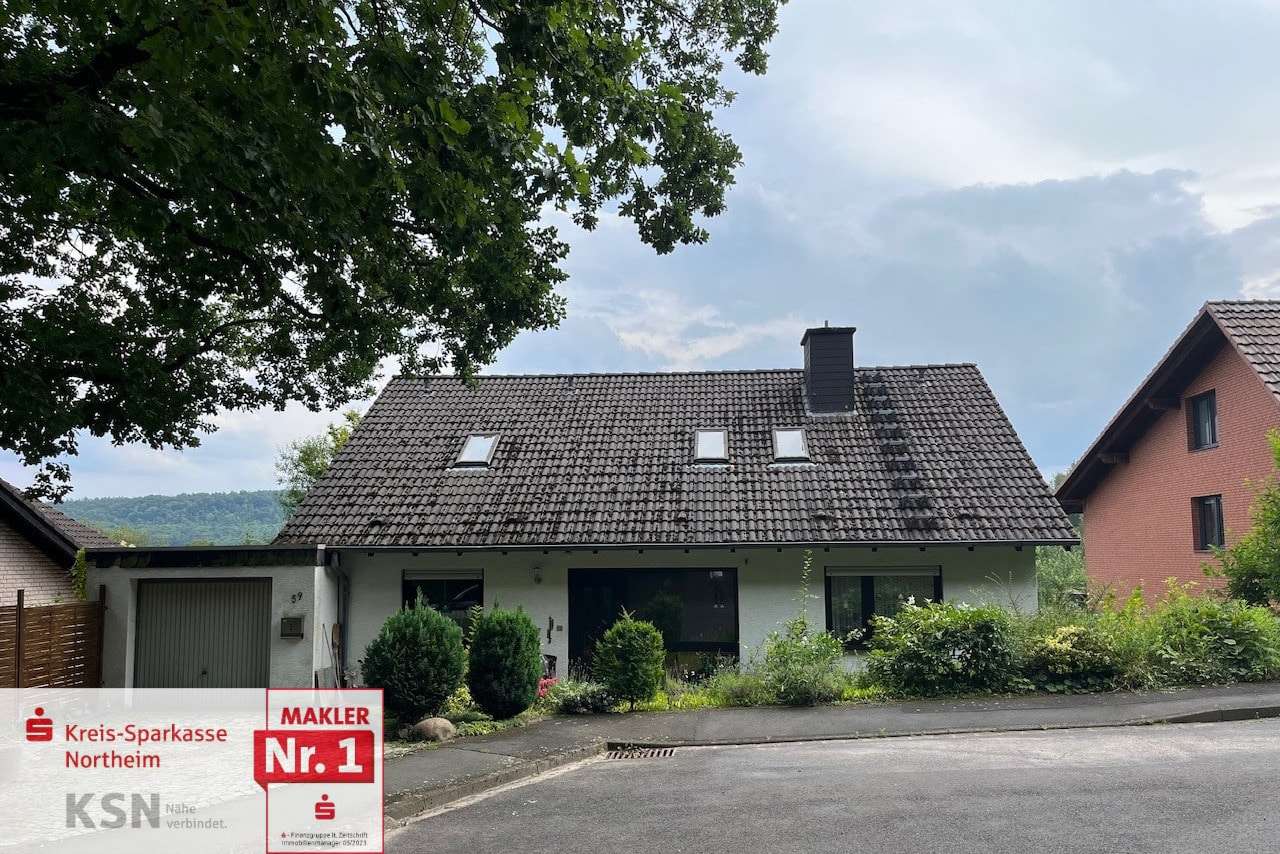 Vorderansicht  - Mehrfamilienhaus in 37181 Hardegsen mit 296m² kaufen