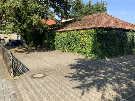 Parkplätze - Hotel in 37154 Northeim mit 128m² günstig kaufen