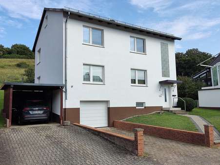 Frontansicht - Zweifamilienhaus in 37176 Nörten-Hardenberg mit 143m² kaufen